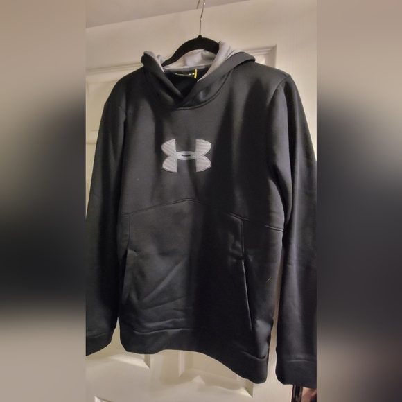 Underarmour Hoodie - Picture 1 of 3